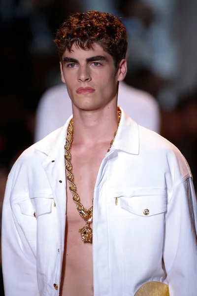 Look 21